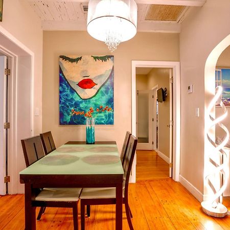 Entire Private Beautiful 2 Bedroom Plus Den House With Gated Front&Back Yard And Free Parking 10Min Drive To Miami Beach 외부 사진